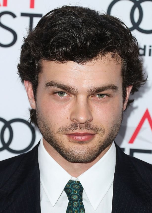 【写真を見る】若きハン・ソロを演じるのはこの男だ！俳優のオールデン・エアエンライク