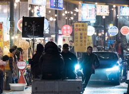 CG合成などの最新技術も多用しつつ、現地の雰囲気をうまく映画に活かしている