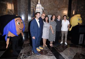 4部門受賞で他作品を凌駕した『絵文字の国のジーン』チーム