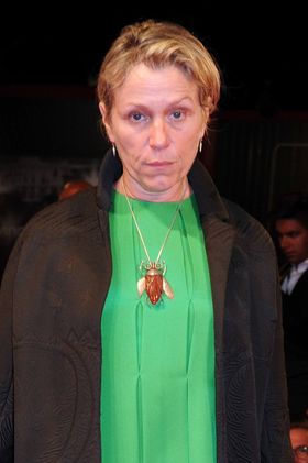 2度目のオスカーを受賞したフランシス・マクドーマンドのスピーチに喝采！(『スリー・ビルボード』)