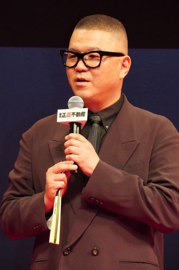登坂不動産の営業部長、大河真澄役の長谷川忍