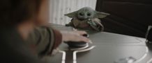 全銀河の心をわしづかみ！「スター・ウォーズ」の歴代“かわいい”を継承したグローグーから目が離せない
