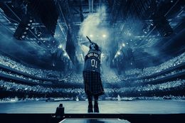ライブ会場すら凌駕する“究極の特等席”を映画館の中に現出させた『ビリー・アイリッシュ - HIT ME HARD AND SOFT : THE TOUR (LIVE IN 3D)』