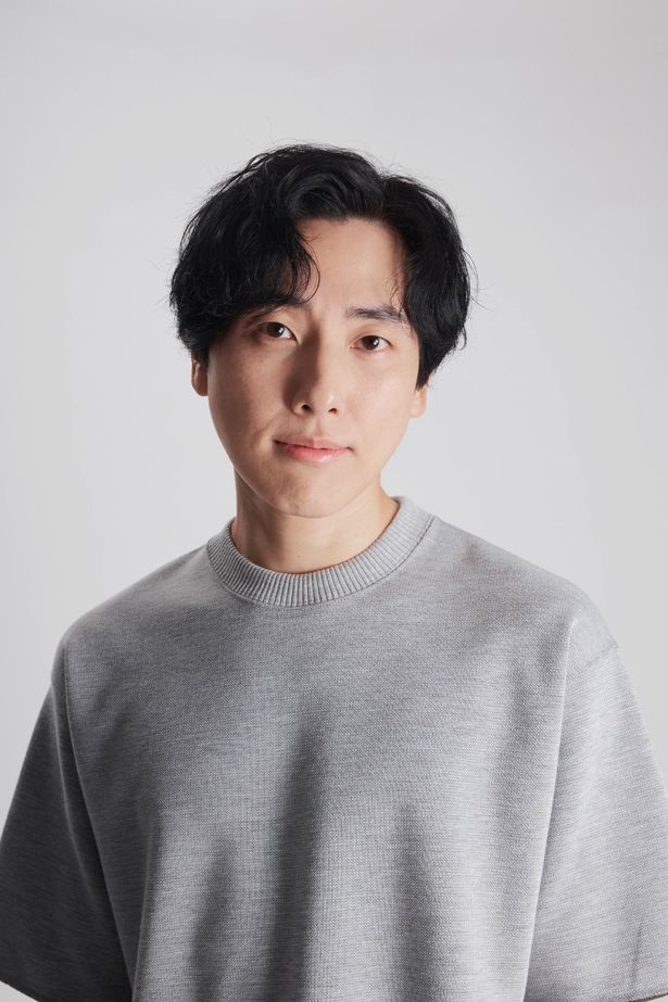 俳優業の傍ら、YouTubeでも活動している九十九黄助