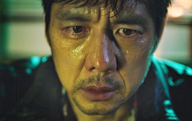 【写真を見る】「おまえ、神様っていると思うか？」という印象的なひと言からはじまる最新予告映像が解禁