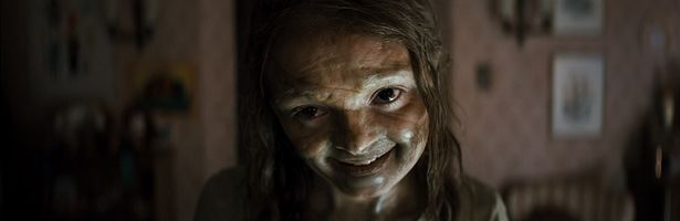 少女に宿った呪いの正体とは？(『THE MUMMY ／ ザ・マミー 棺の中の少女』)