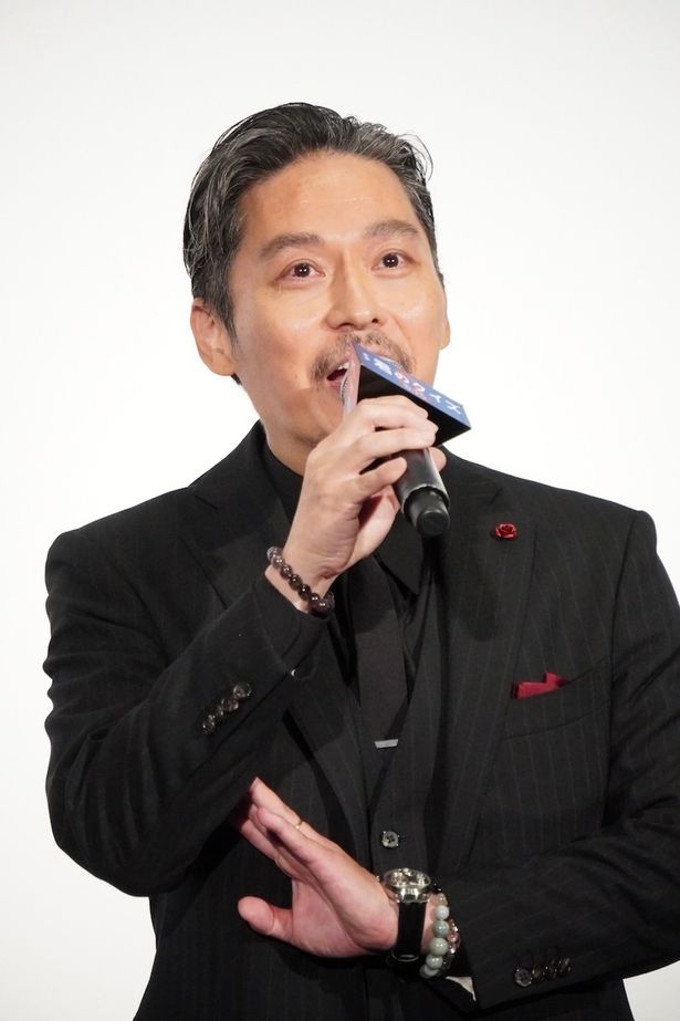 番組MC役の坂東工
