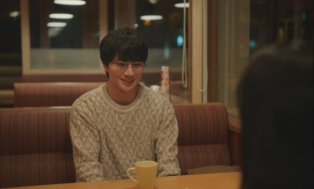 【写真を見る】木戸大聖演じる“もう一人の主人公”はヒロインが想いを寄せる大学生の入江博基