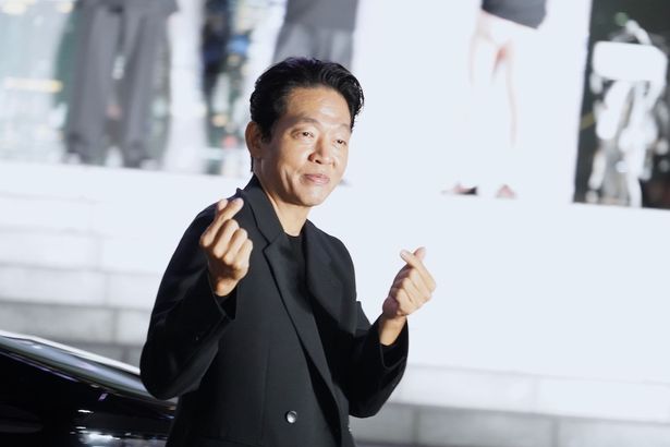 笑顔でサプライズ登場