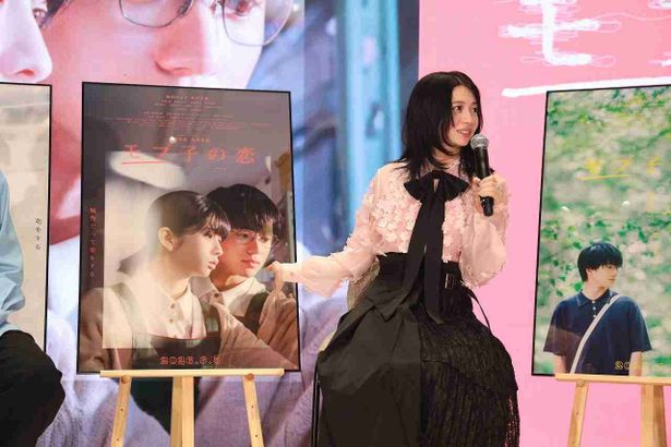 ポップアップイベント開催の喜びを語る桜田ひより