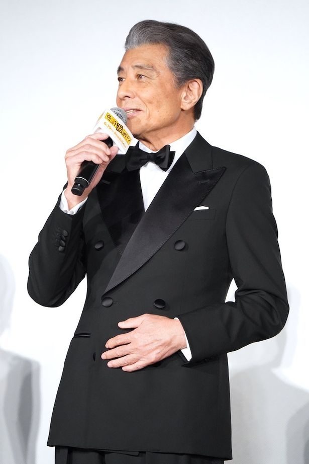 若い才能に感心しきりと話していた