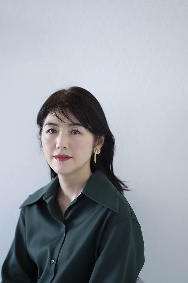 メガホンをとるのは、渡辺淳一の娘、渡邉直子監督