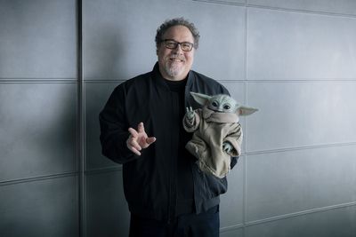 『スター・ウォーズ／マンダロリアン・アンド・グローグー』でメガホンを取ったジョン・ファヴロー監督にインタビュー！