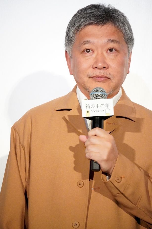 メガホンを取った是枝裕和監督