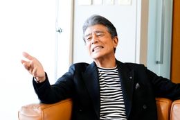 『免許返納!?』に散りばめられた舘ひろしのキャリアをチェック！