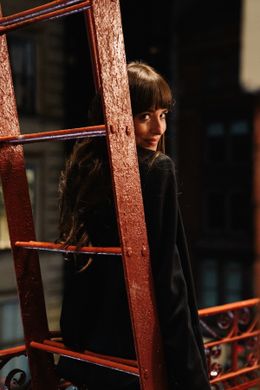 『マテリアリスト 結婚の条件』ジャパニーズ・ブレックファストとのスペシャルコラボ映像＆キャストの素顔を切り取ったオフショット