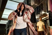 カンヌ国際映画祭で7分間のスタンディングオベーションを浴びた韓国映画『群体』を最速レビュー！