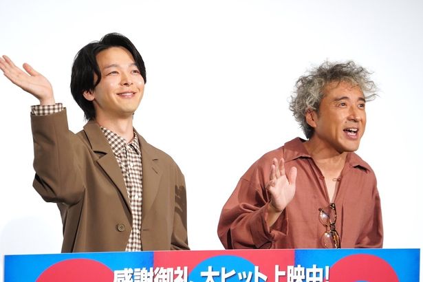 映画『君のクイズ』 (公開中)の公開後“特別御礼” 舞台挨拶は中村倫也＆ムロツヨシによる30分のフリートーク！