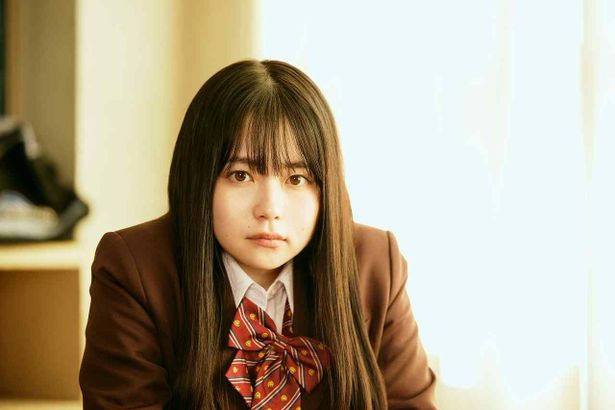 『NEW GROUP』で主人公の愛役に山田杏奈