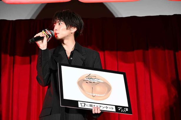 【写真を見る】口にして後悔したことは「無し」と答えた板垣李光人
