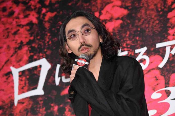 西役の柄本時生