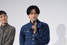 “360度全方位イケメン”と称される人気俳優兼アイドル・神崎麗司役の中島健人