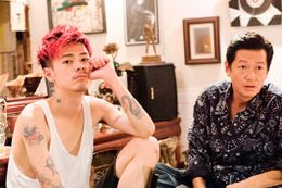 成田凌がタトゥーを施した赤髪のモヒカン男・楽人を熱演！