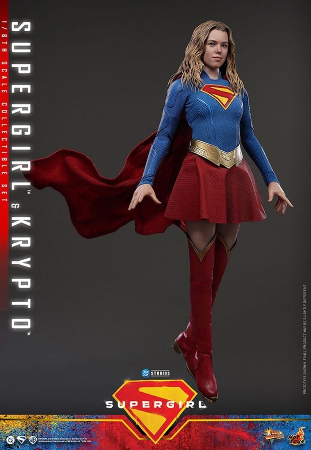 可動やワイヤーによって宙に浮くポージングも可能だ(「【ムービー・マスターピース】『スーパーガール』1/6スケールフィギュア スーパーガール＆クリプト」)