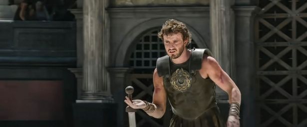 『グラディエーターII 英雄を呼ぶ声』のように古代ローマでは剣闘士による命懸けの戦いが娯楽とされていた