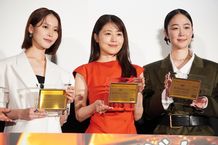 有村架純「地に足がめり込んでいる」と黒木華＆南沙良の俳優力に惚れ惚れ