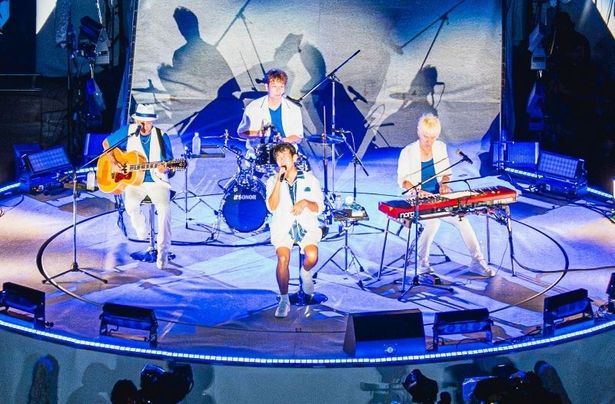 40周年だからこそ実現した特別なライブの数々が収録されている