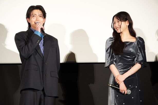 『口に関するアンケート』初日舞台挨拶の様子