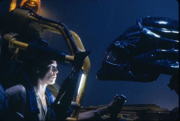 『ファイヤー・アンド・アッシュ』でのキリのセリフに、『エイリアン２』のオマージュも？