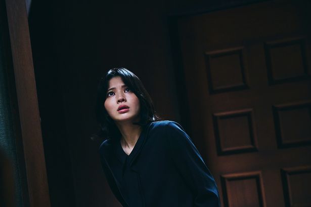 【写真を見る】鎮西寿々歌、単独初主演にしてホラー初挑戦となる映画『だぁれかさんとアソぼ？』