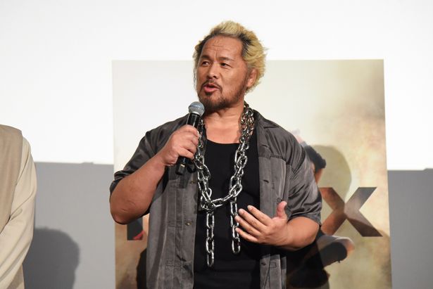 腕っ節に定評のある百戦錬磨の伍長・沛浪役の真壁刀義