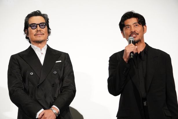 麃公（ひょうこう）役の豊川悦司と、桓騎（かんき）役の坂口憲二