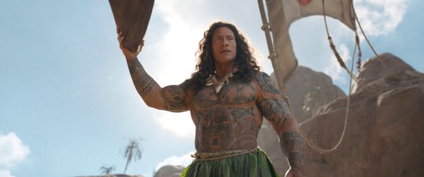 アニメ版でも声優を務めたドウェイン・ジョンソンが、実写でもマウイを演じる