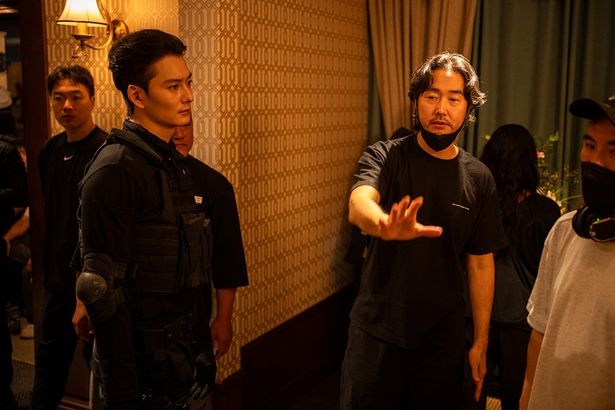 【写真を見る】「殺し屋たちの店2」で本格的アクションに初挑戦した岡田将生
