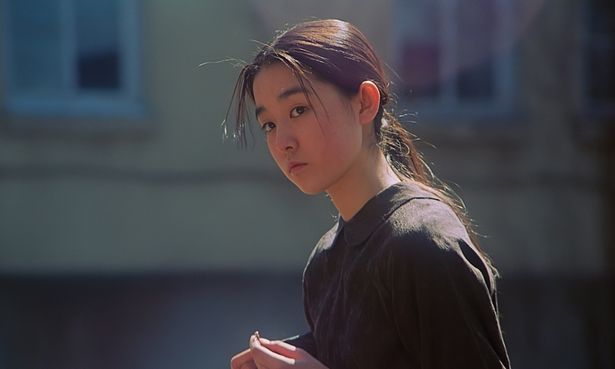 名もなき少女アゲハを演じる伊藤歩