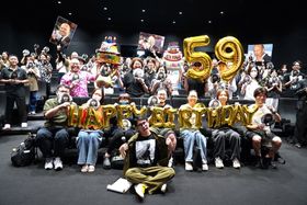 ジェイソン・ステイサムの誕生日をお祝い！「第一回ステイサム・アカデミー賞」が開催！