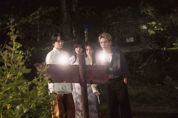 背筋のホラー小説を映画化した『口に関するアンケート』(公開中)