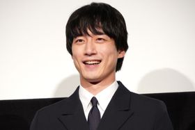 「ぜひご一緒させていただきたいと思った」と中野監督への信頼感を明かした坂口健太郎