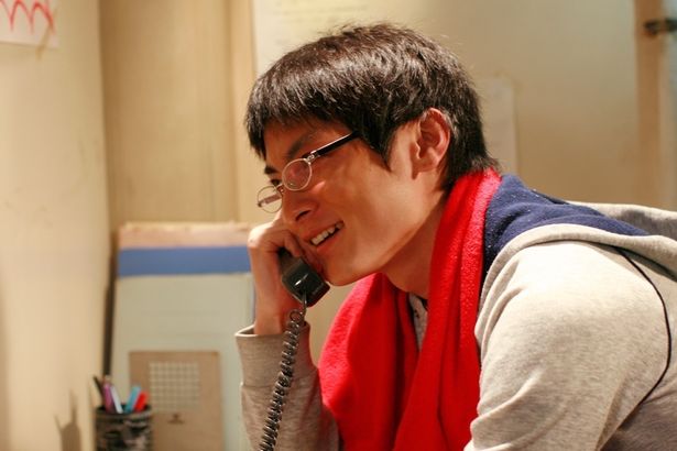 高良健吾さんが演じる、雪氷観測サポートの大学院生、川村