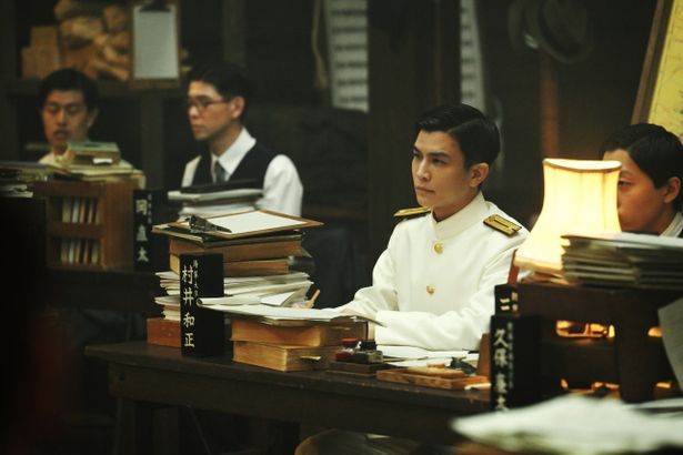 『開戦前夜』は公開中