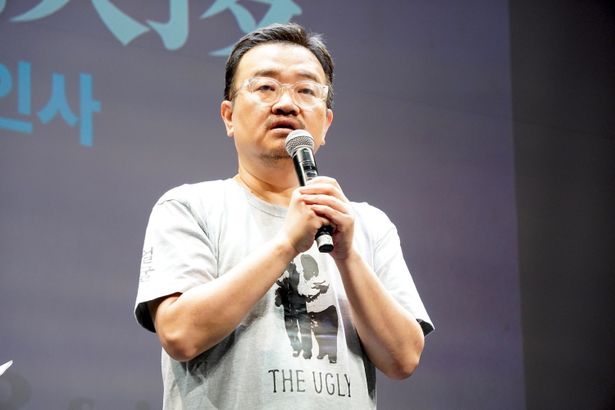『顔 －かお－』特別試写会の様子