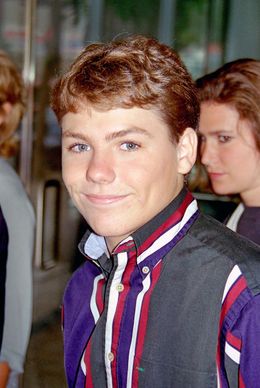 「フリー・ウィリー」シリーズで人気を博したジェイソン