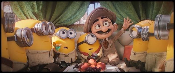 映画監督のマックスとの出会いがミニオンたちの運命を変えることに(『ミニオンズ＆モンスターズ』)