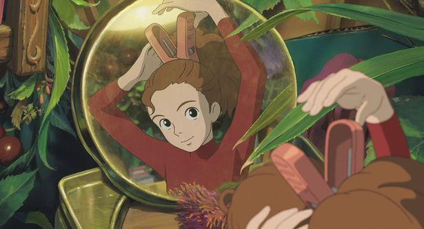小人の少女、アリエッティと冒険を描く『借りぐらしのアリエッティ』