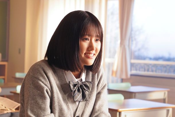 教師を殺してしまった女子高生・幸来を演じた原菜乃華