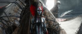 ヴァラン役ウーナ・チャップリンとクオリッチ役スティーヴン・ラングのインタビュー映像が解禁！